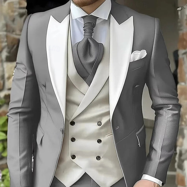 Emmett | Peaked-Lapel Three-Piece Set