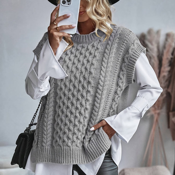 Greer | Cable-Knit Sweater Vest
