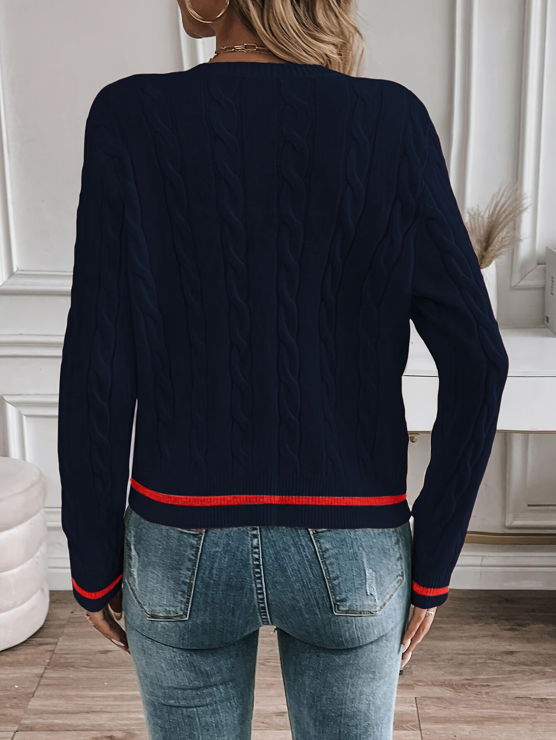 Isadora | Refined Cable-Knit Cardigan