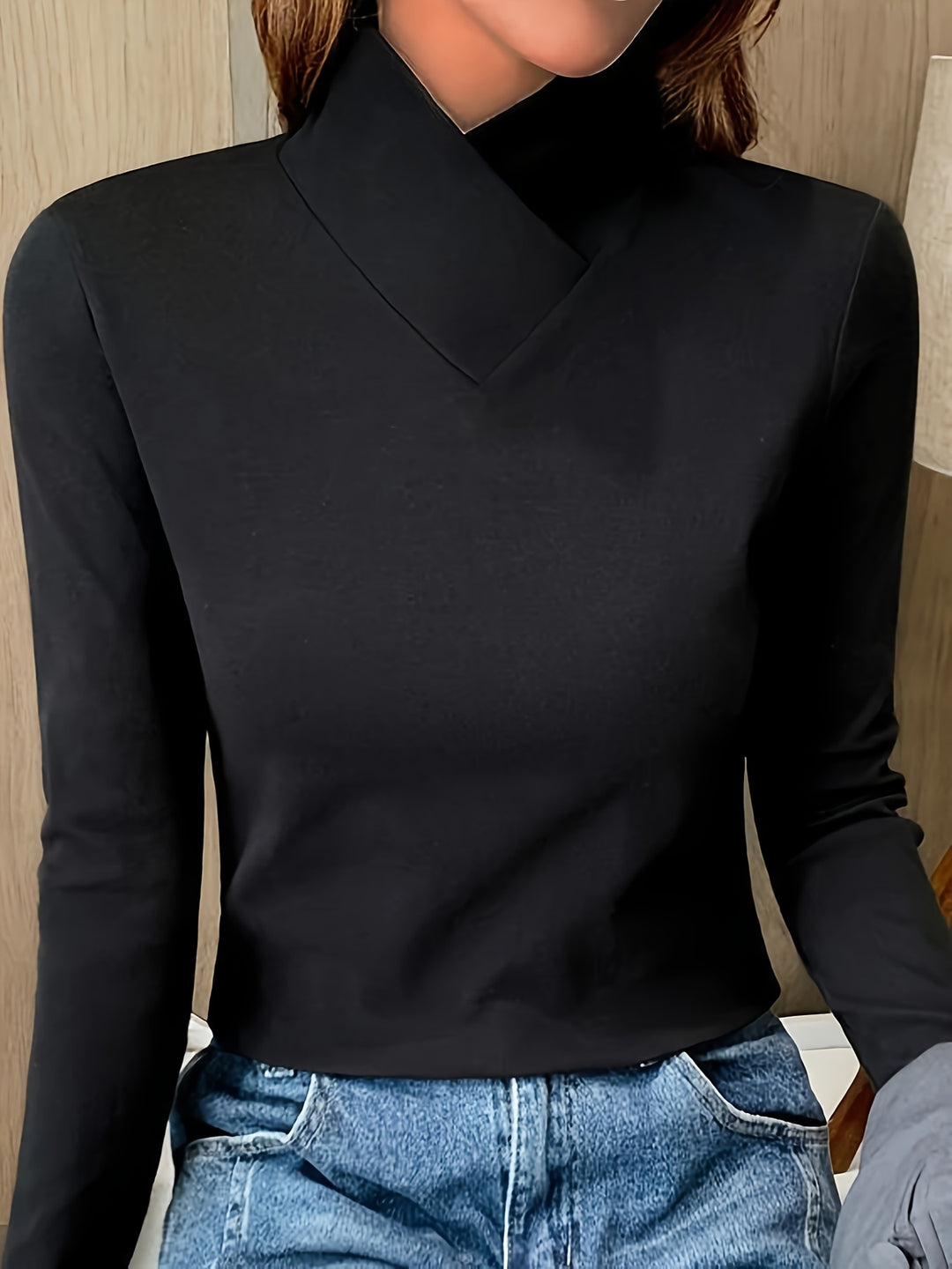 Beatrice | Refined V-Neck Top