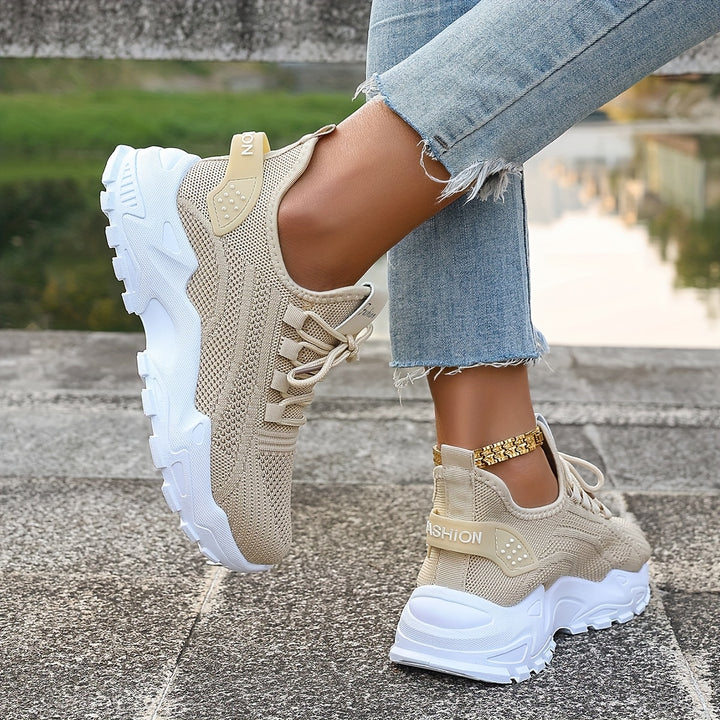 Lucia | Lightweight Everyday Sneakers