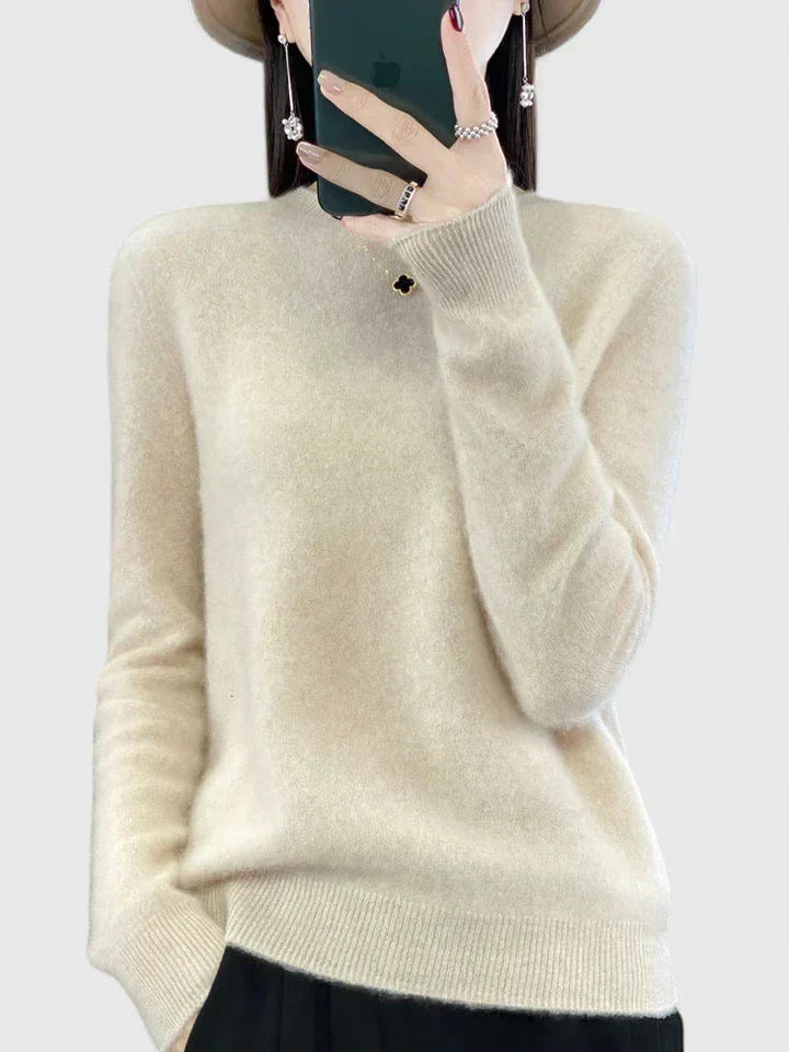 Adrienne | Soft Round-Neck Sweater