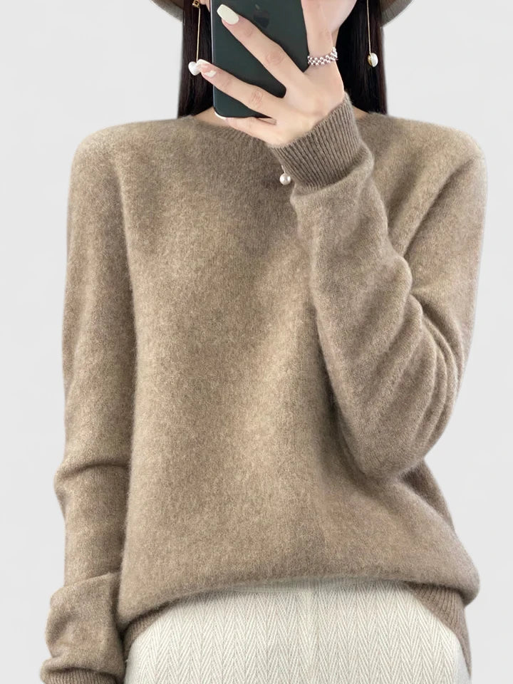 Adrienne | Soft Round-Neck Sweater
