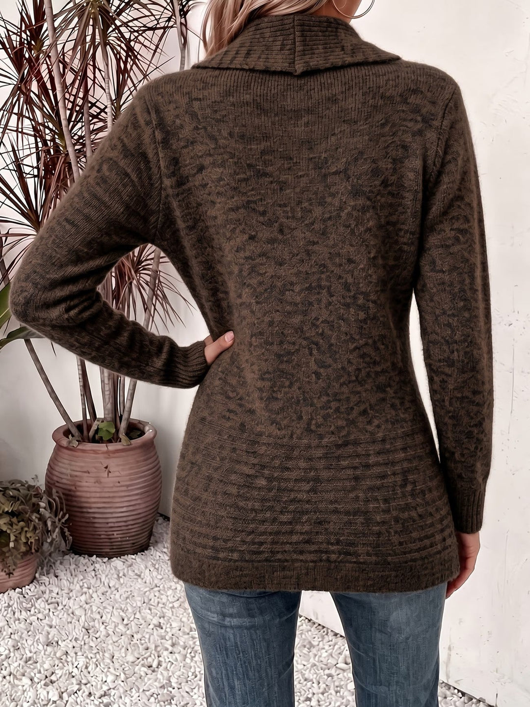 Cynthia | Cozy Ribbed Button-Tab Cardigan