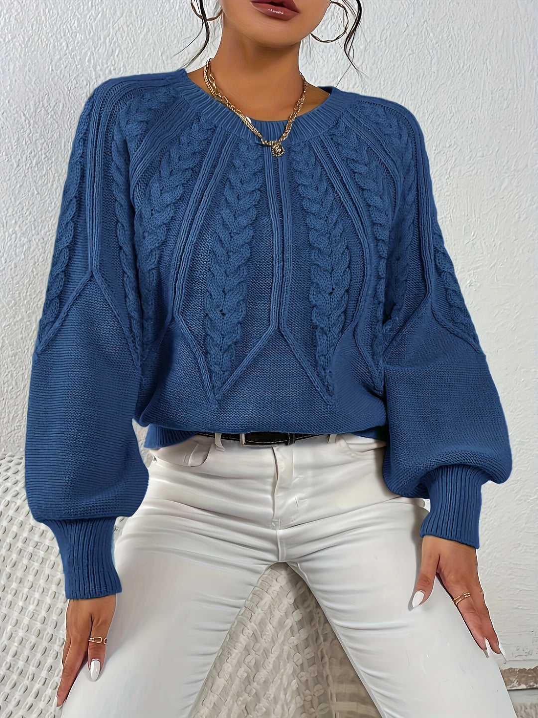 Greta | Cable-Knit Round-Neck Sweater