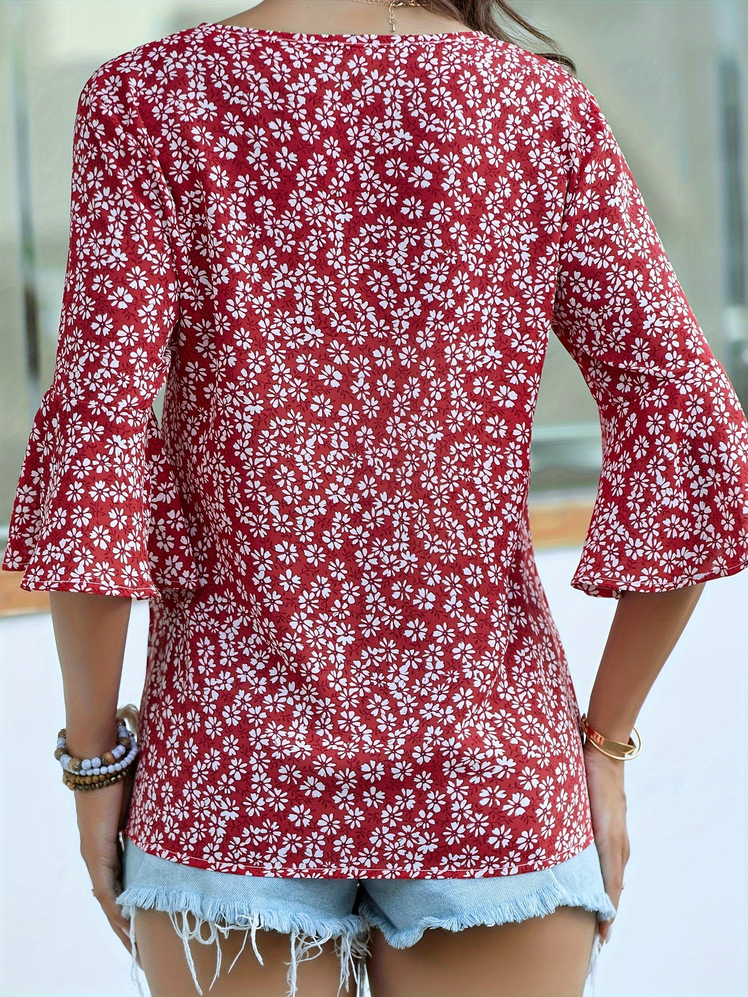 Marianne | Floral Ruffle-Sleeve Blouse