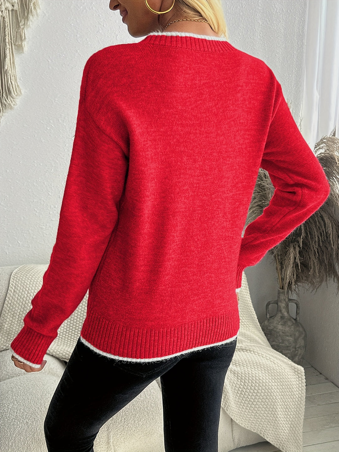 Clara | Snowflake Jacquard Sweater