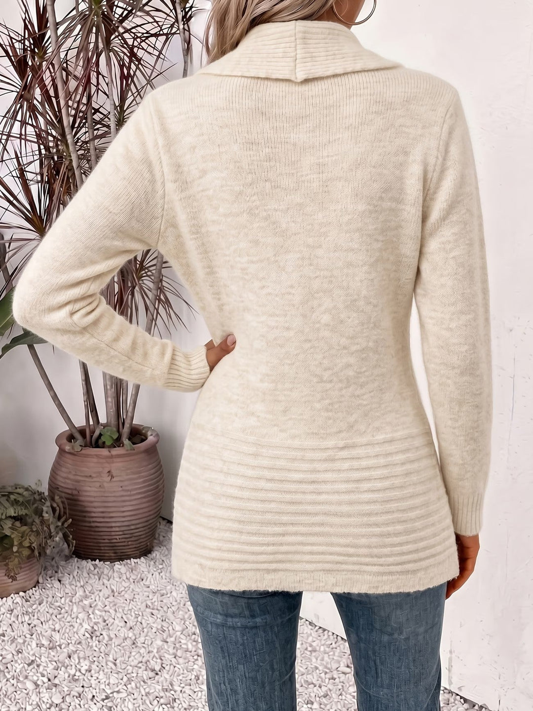Helene | Ribbed Button-Tab Cardigan