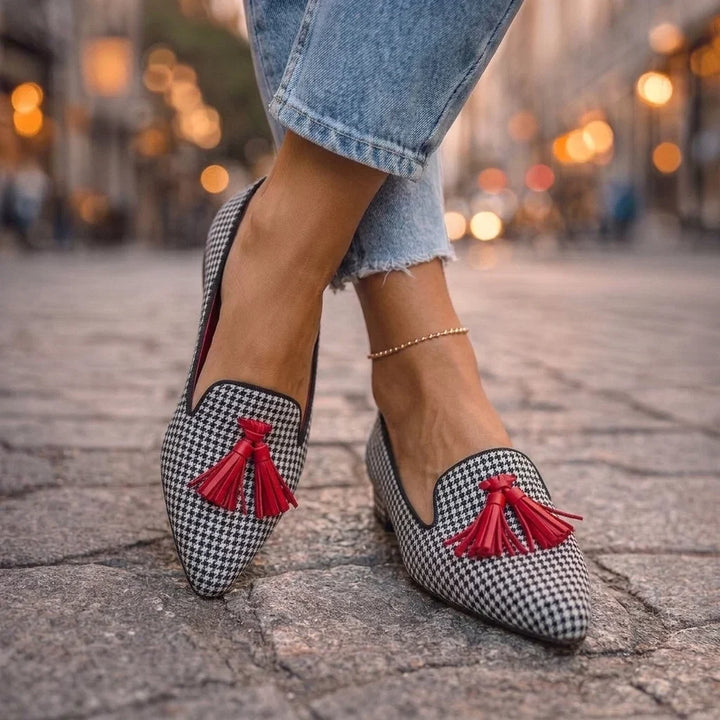 Elinor | Pointed Tassel Ballet Flats