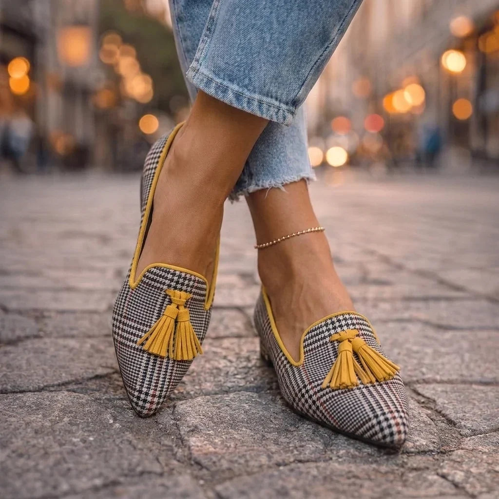 Elinor | Pointed Tassel Ballet Flats
