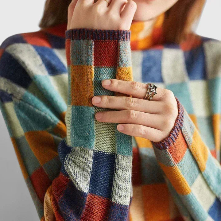 Belinda | Cozy Checkered Sweater