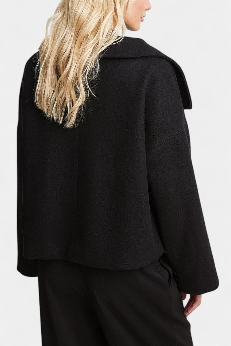 Helaine | Refined Short Double-Breasted Coat