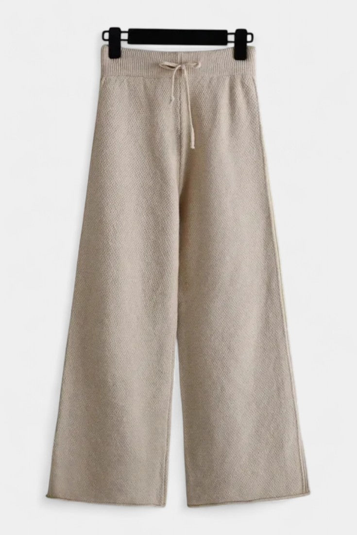 Yara | Relaxed Lounge Two-Piece Set