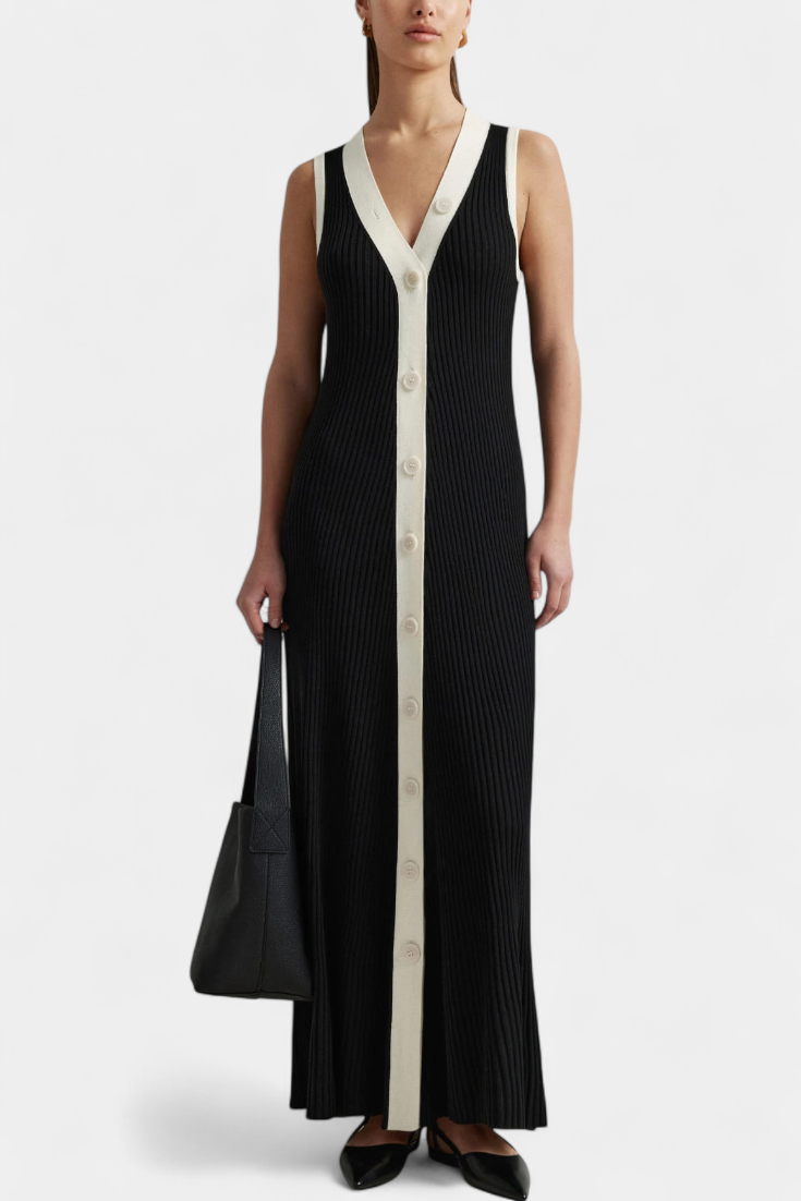 Elaine | Sleeveless Ribbed Maxi Dress with Contrast Buttons