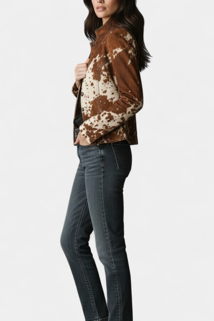 Carys | Statement High-Collar Jacket