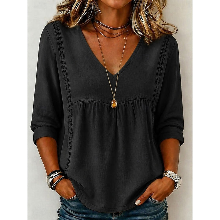 Evelyn | Relaxed Bohemian V-Neck Blouse