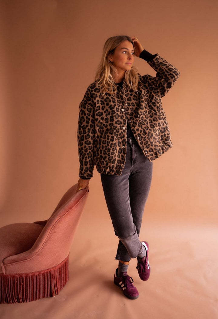 Colette | Oversized Leopard-Print Snap-Button Jacket