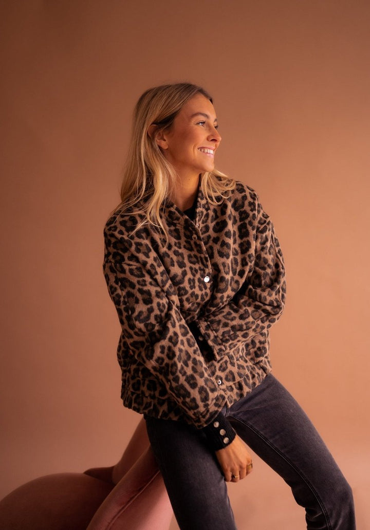 Colette | Oversized Leopard-Print Snap-Button Jacket